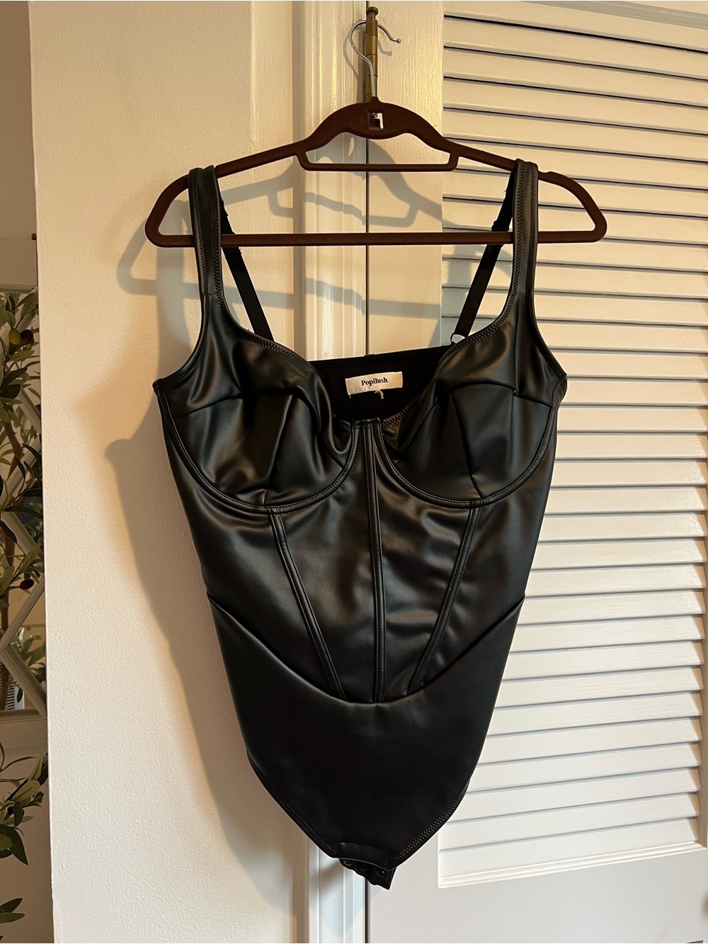 Popilush Black Faux Leather Corset Bustier Bodysuit- Size XL - Picture 6 of 7
